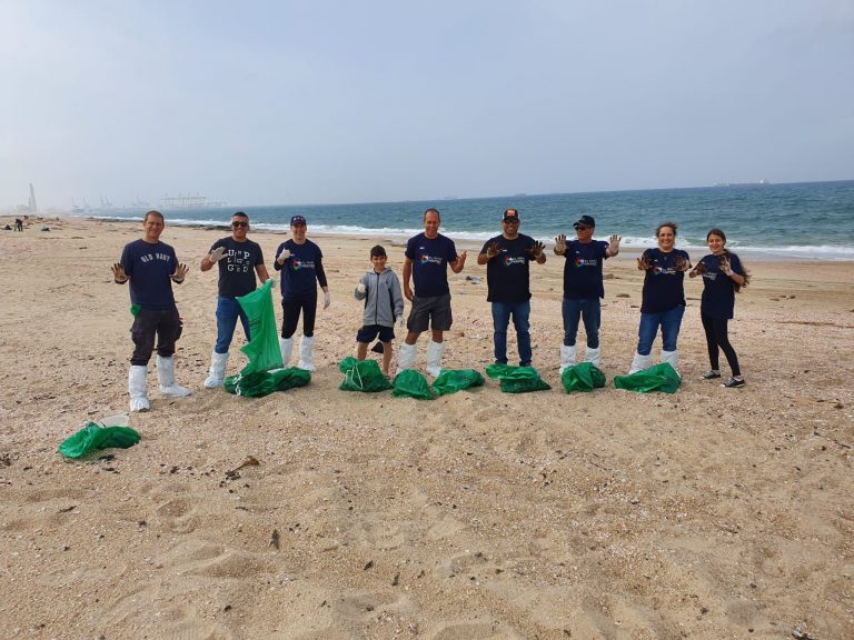 Taking a continuous part in beach cleanup – ICL management on the ground